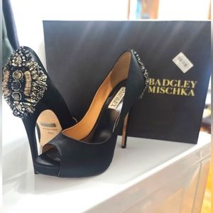 BADGLEY MISCHKA Kiara black satin open toe heel w/crystal back